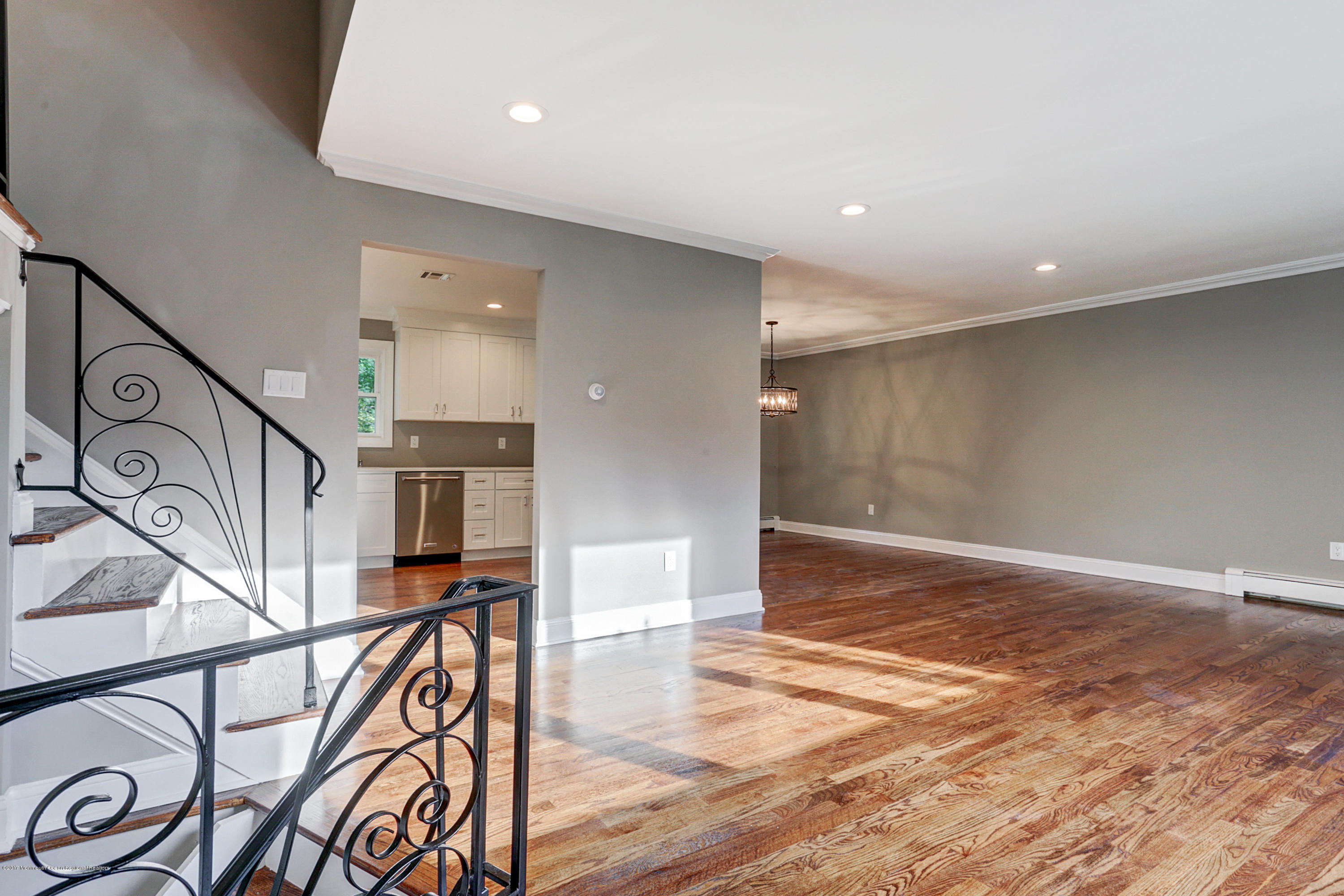 4 High Point Road Lincroft, NJ 07738 - Photo 6 of 33 Living Rm