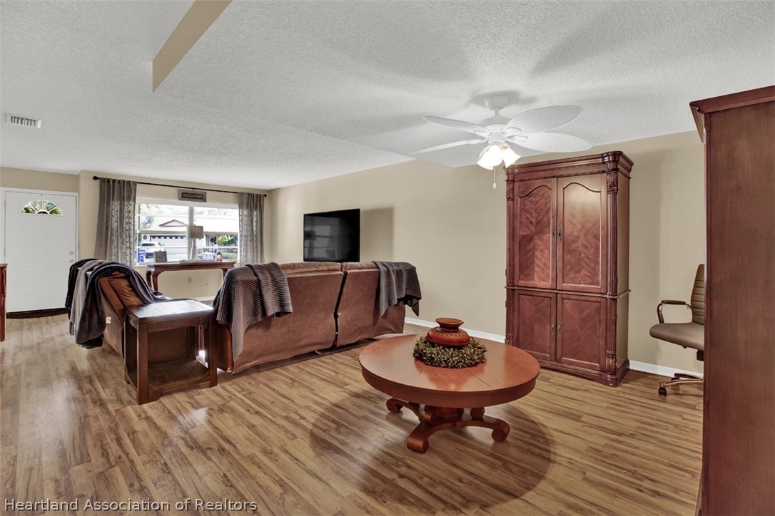 3838 Rodeo Drive North Sebring, FL 33875 - Photo 5 of 32 Gallery Image 5