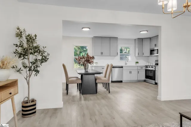 $259,900 | 2020 Bolt Drive, Anderson, SC 29621