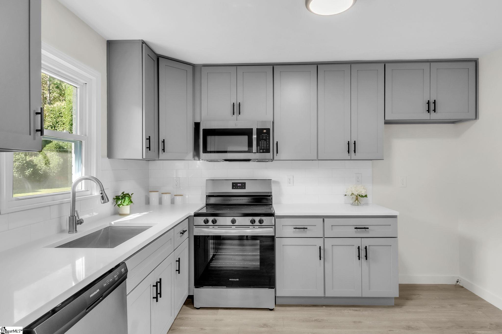 2020 Bolt Drive Anderson, SC 29621 - Photo 8 of 23