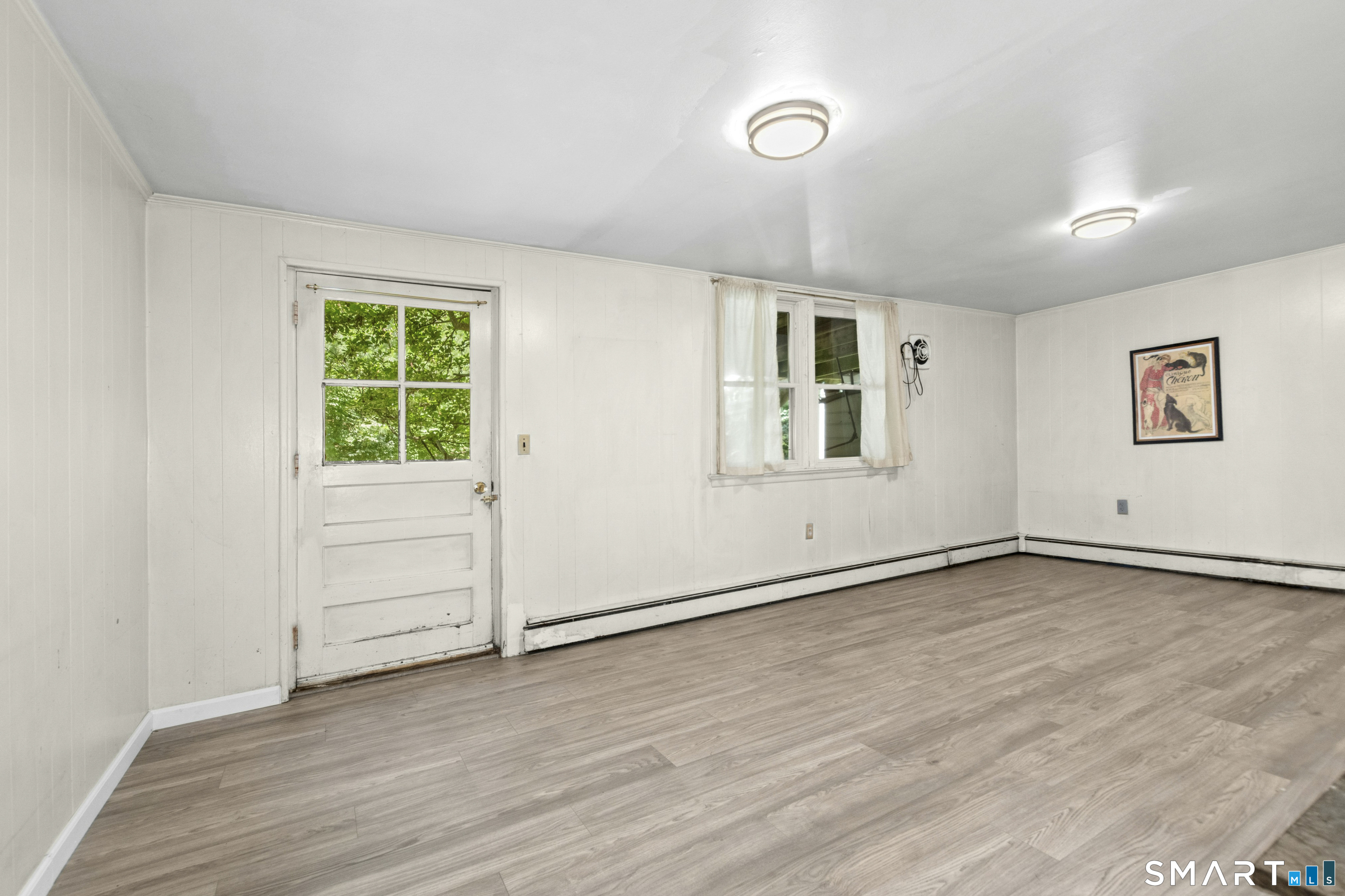 8 Oakledge Circle Norwalk, CT 06854 - Photo 14 of 23 Family Room