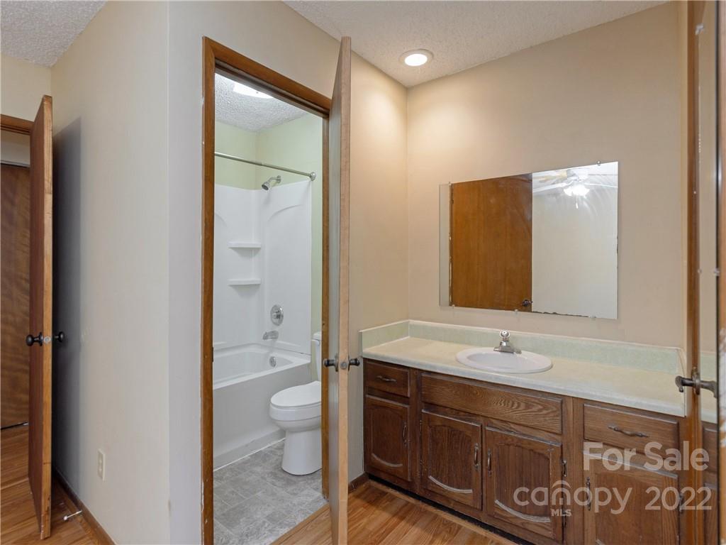 23 St Andrews Road Arden, NC 28704 - Photo 12 of 19 Gallery Image 12