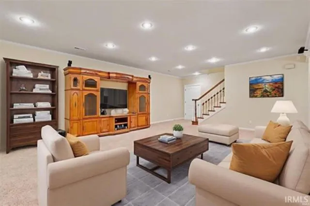 $1,120,000 | 5705 East 30 South Road, Francesville, IN 47946