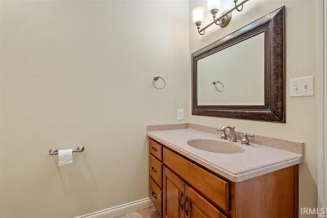 $1,120,000 | 5705 East 30 South Road, Francesville, IN 47946