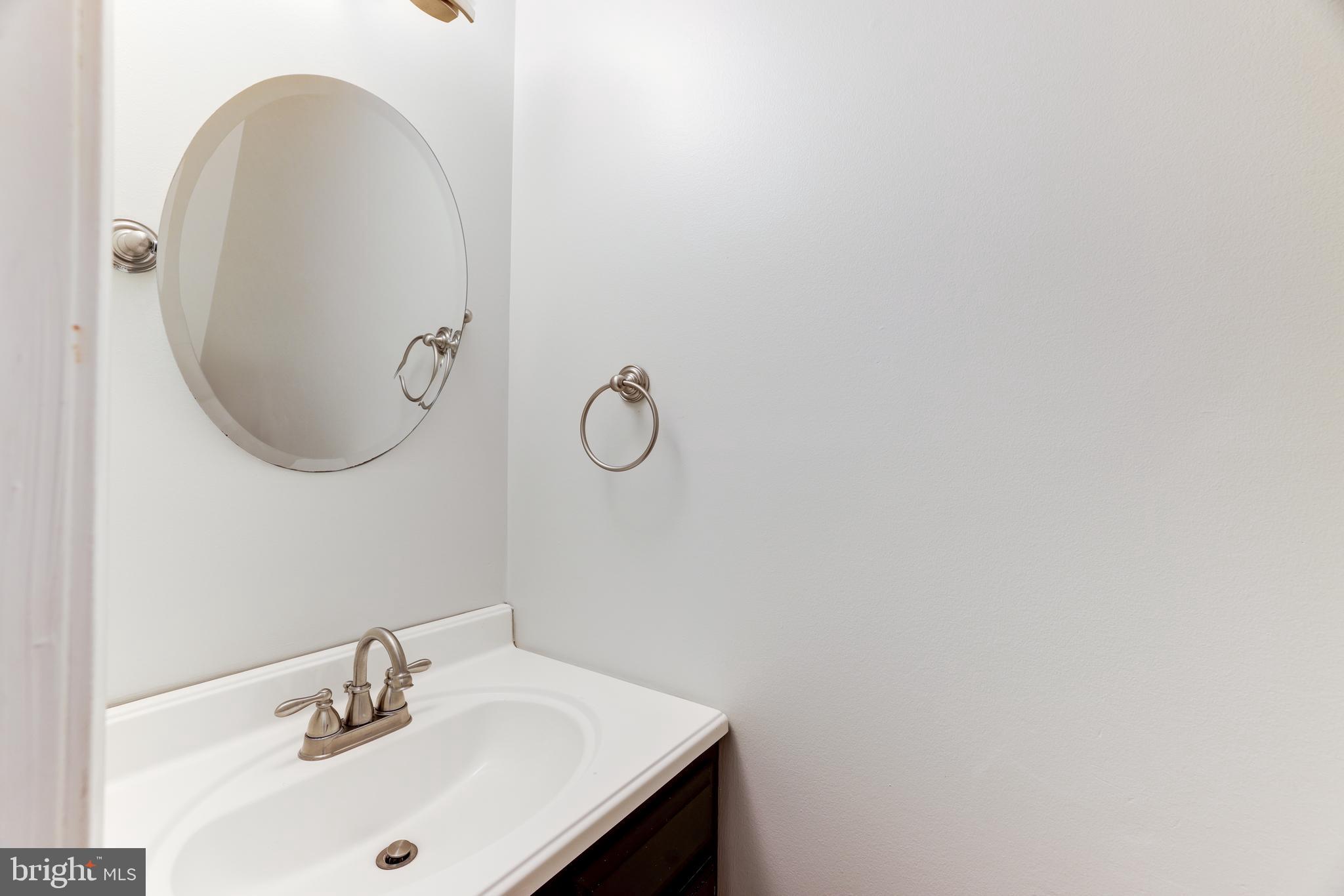 11774 Bayfield Court Reston, VA 20194 - Photo 12 of 40