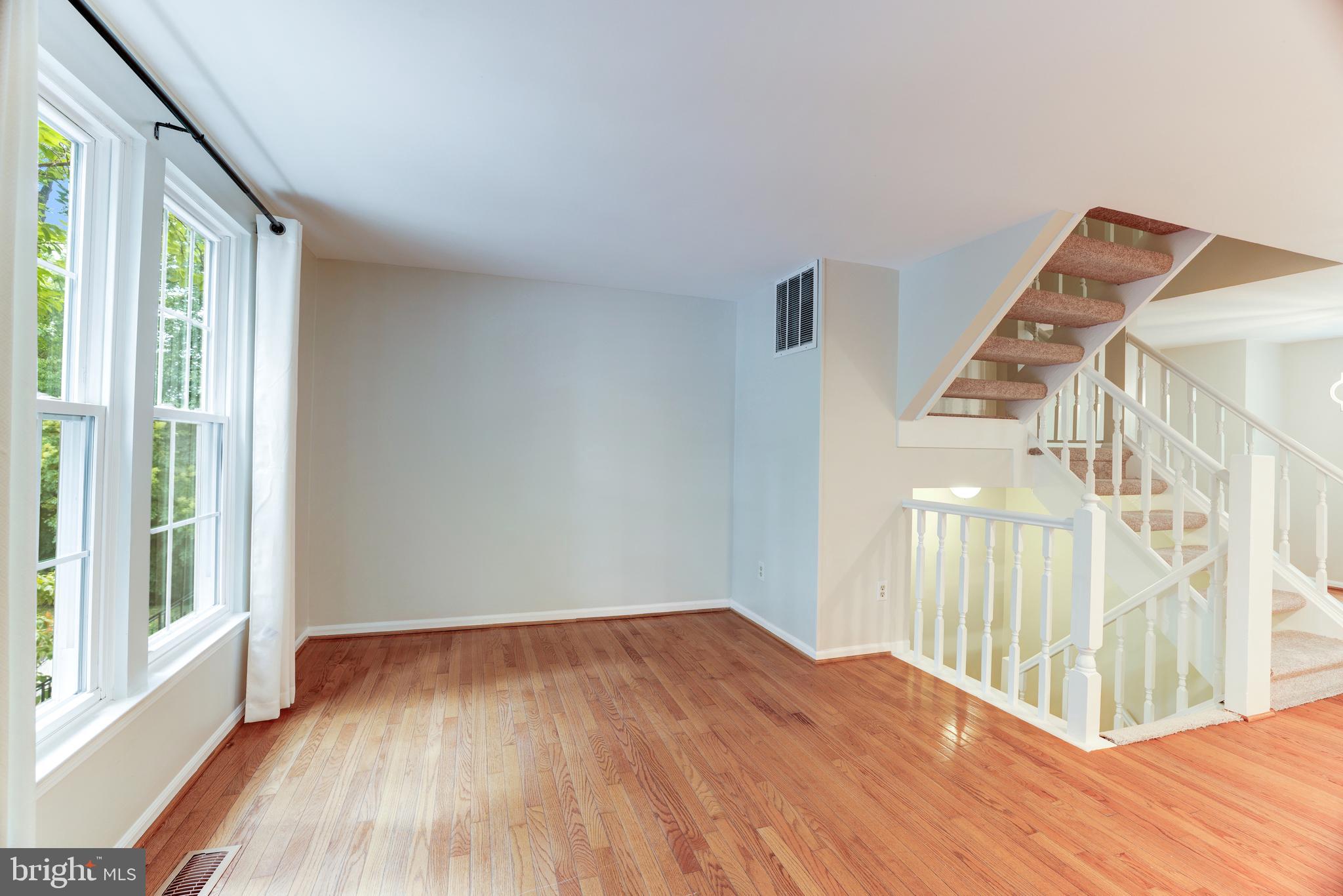 11774 Bayfield Court Reston, VA 20194 - Photo 14 of 40