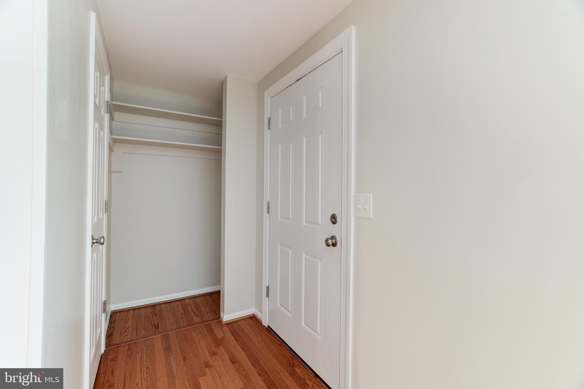 11774 Bayfield Court Reston, VA 20194 - Photo 10 of 40