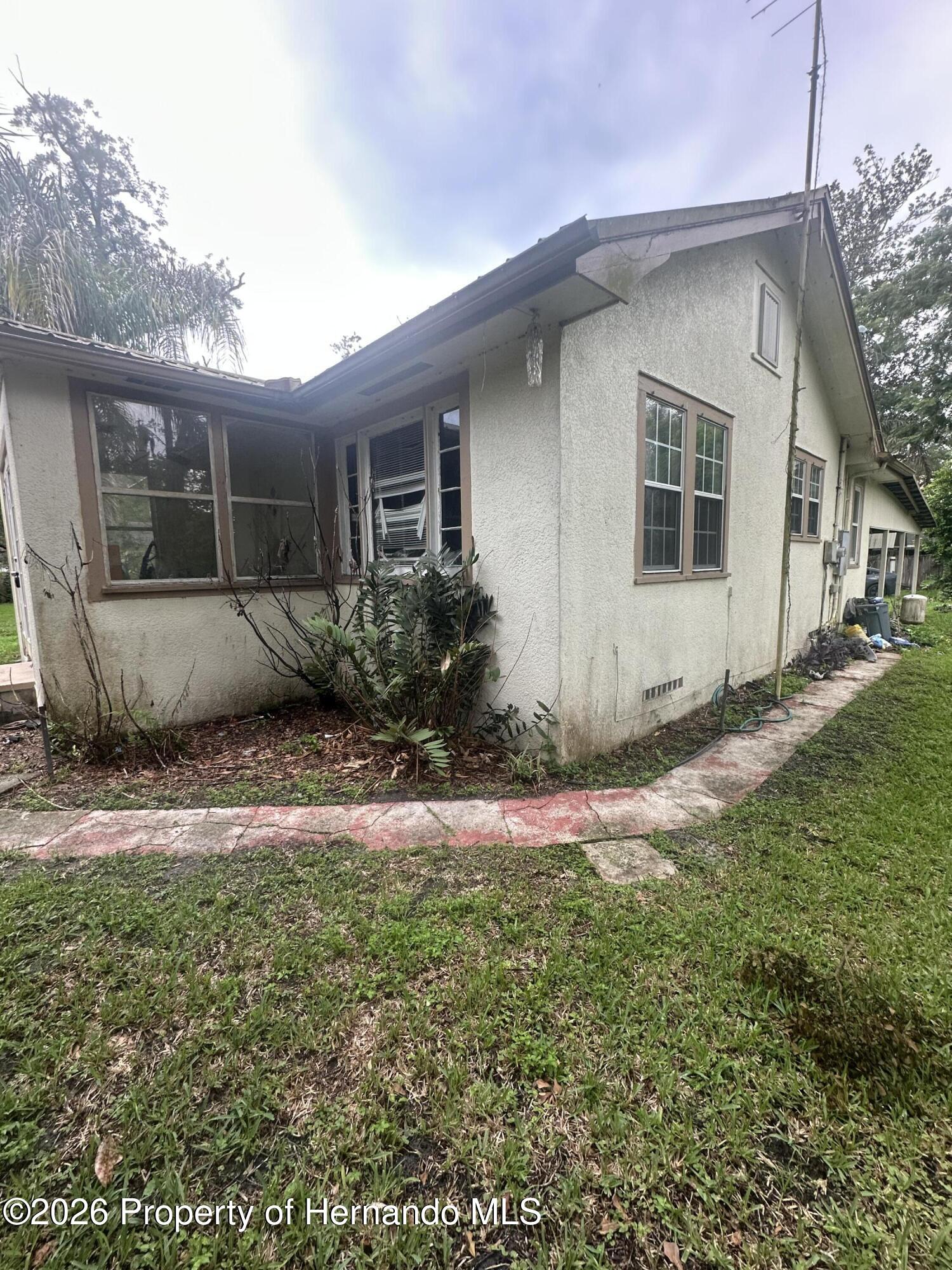 237 Broad Street Brooksville, FL 34604 - Photo 2 of 21