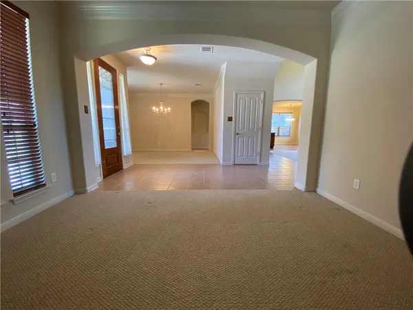 $3,200 | 331 Abbey Drive, Austin, TX 78737