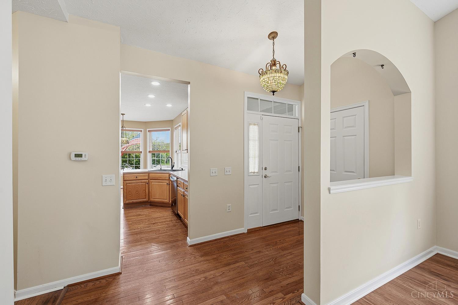 6183 Pondside Drive Maineville, OH 45039 - Photo 14 of 77