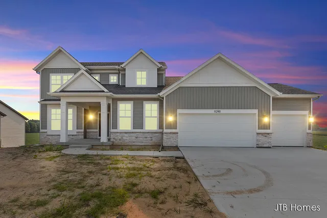 $599,900 | 11290 Shoreline Drive, Unit 121, Allendale, MI 49401