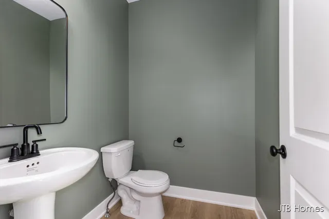 $599,900 | 11290 Shoreline Drive, Unit 121, Allendale, MI 49401