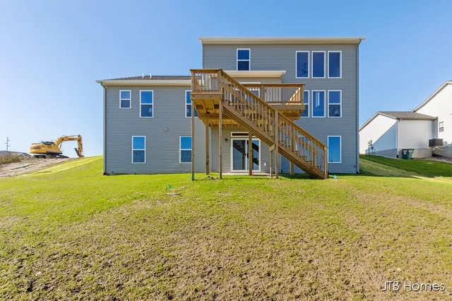 $599,900 | 11290 Shoreline Drive, Unit 121, Allendale, MI 49401