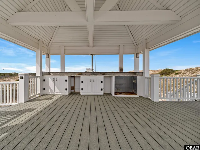 $899,000 | 2145 Sandfiddler Road, Corolla, NC 27927