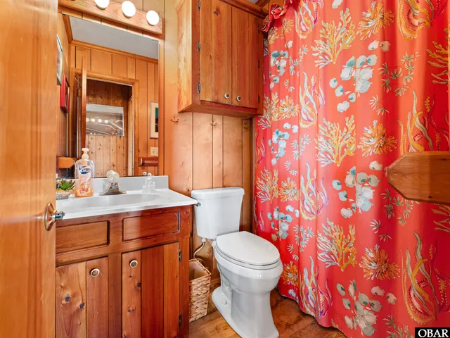 $899,000 | 2145 Sandfiddler Road, Corolla, NC 27927