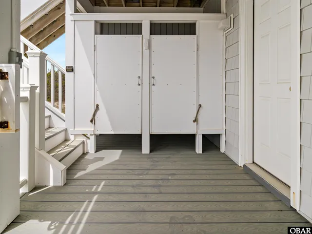 $899,000 | 2145 Sandfiddler Road, Corolla, NC 27927