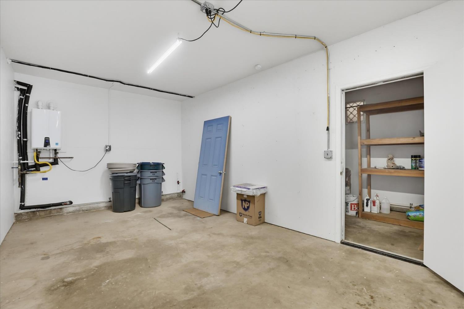 12666 Robinson Road Nevada City, CA 95959 - Photo 46 of 72 New waterheater on demand
