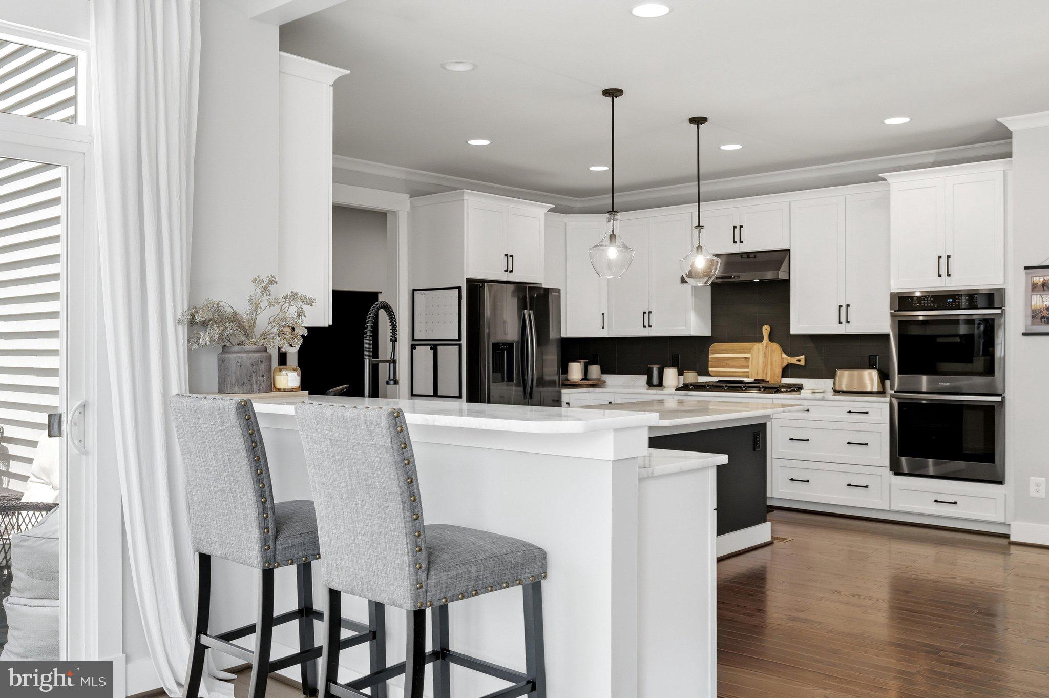 4854 Point Road Warrenton, VA 20187 - Photo 7 of 113 Breakfast Area