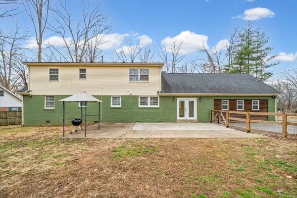 $424,900 | 128 North Sunset Circle, Hopkinsville, KY 42240