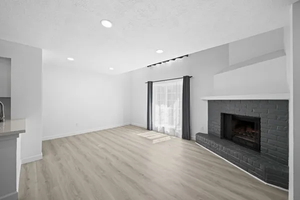 $125,000 | 2800 Jeanetta Street, Unit 2402, Houston, TX 77063