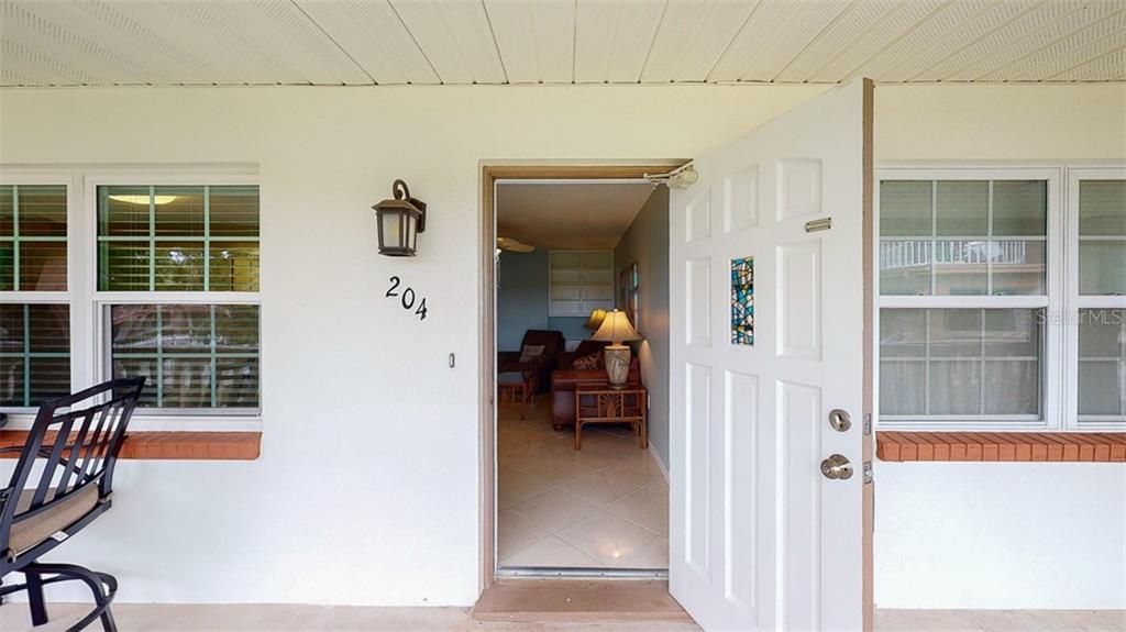 The entry to your new home!  This condo is ready for you to occupy!