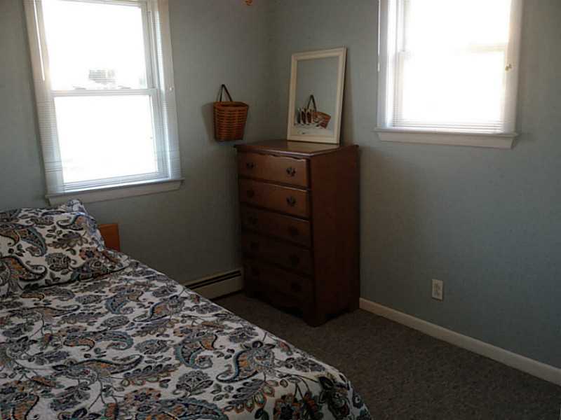 5 Barnacle Road Narragansett, RI 02882 - Photo 12 of 21 Bedroom.