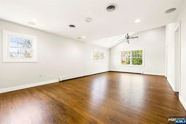 $825,000 | 16 Gressinger Road, Wayne, NJ 07470