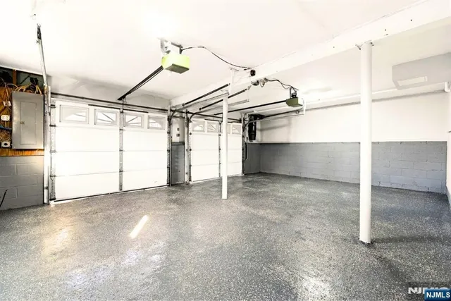 $825,000 | 16 Gressinger Road, Wayne, NJ 07470