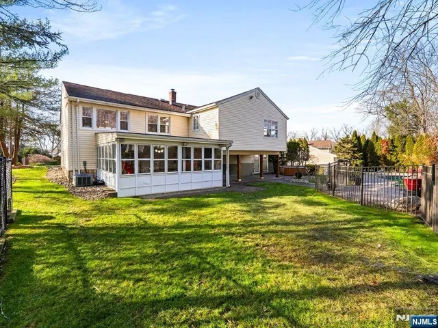 $825,000 | 16 Gressinger Road, Wayne, NJ 07470