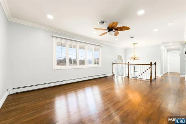 $825,000 | 16 Gressinger Road, Wayne, NJ 07470