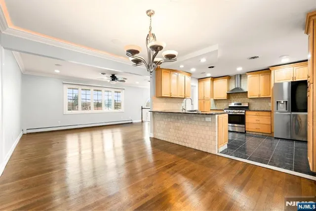 $825,000 | 16 Gressinger Road, Wayne, NJ 07470