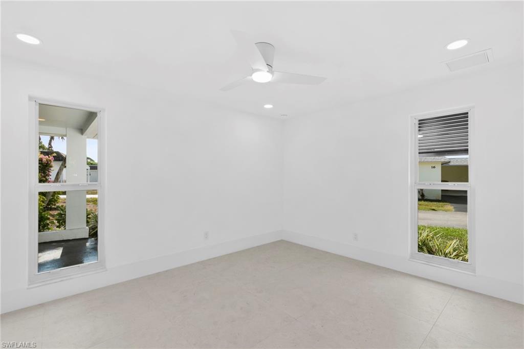 17 Knights Bridge Road Naples, FL 34112 - Photo 10 of 18