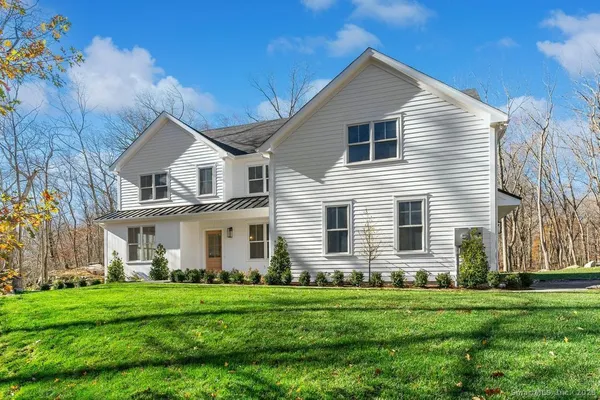 $2,199,000 | 109 Signal Hill Road, Wilton, CT 06897