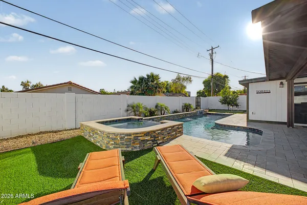 $615,000 | 955 East Marigold Lane, Tempe, AZ 85288