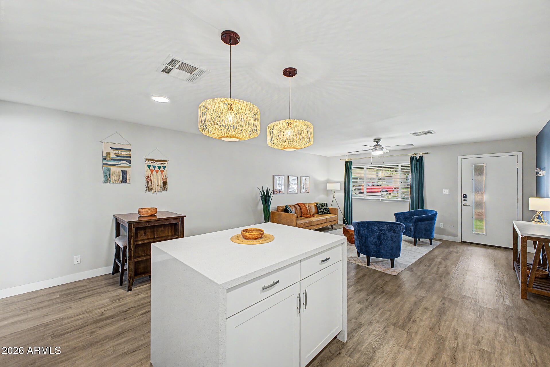 955 East Marigold Lane Tempe, AZ 85288 - Photo 10 of 32 a view of kitchen and windows