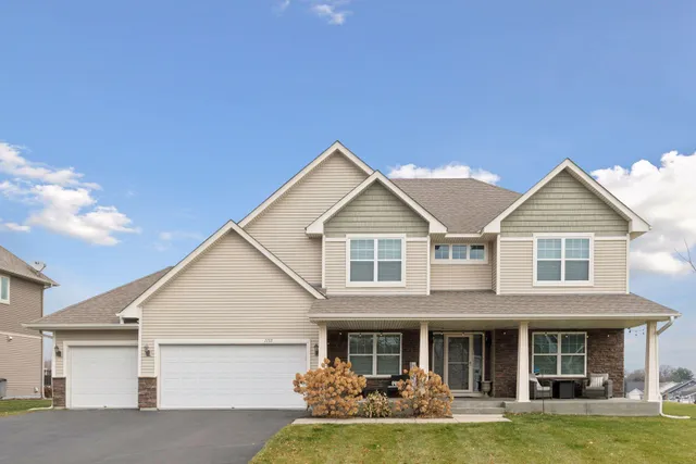 $650,000 | 1135 Moers Drive, Chaska, MN 55318