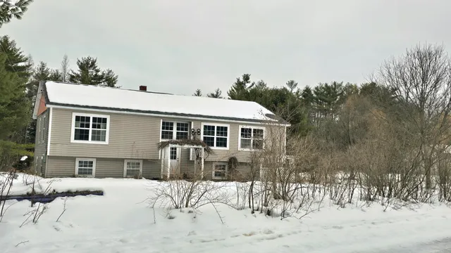 $357,000 | 27 Mountain View Road, Leeds, ME 04263