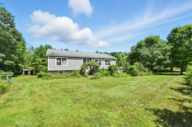 $369,000 | 27 Mountain View Road, Leeds, ME 04263