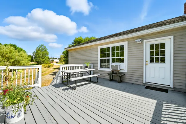 $369,000 | 27 Mountain View Road, Leeds, ME 04263