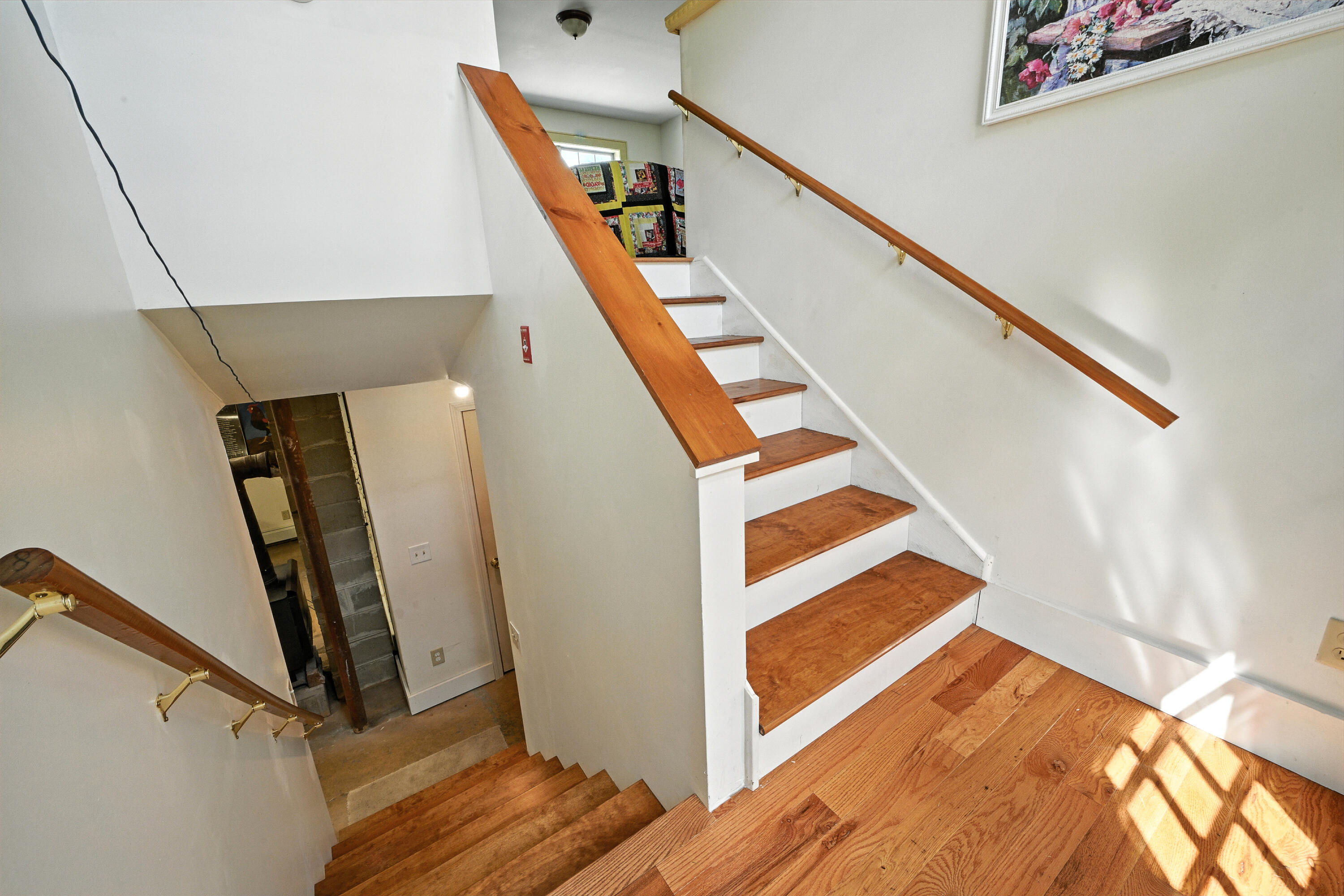 27 Mountain View Road Leeds, ME 04263 - Photo 36 of 107 Foyer