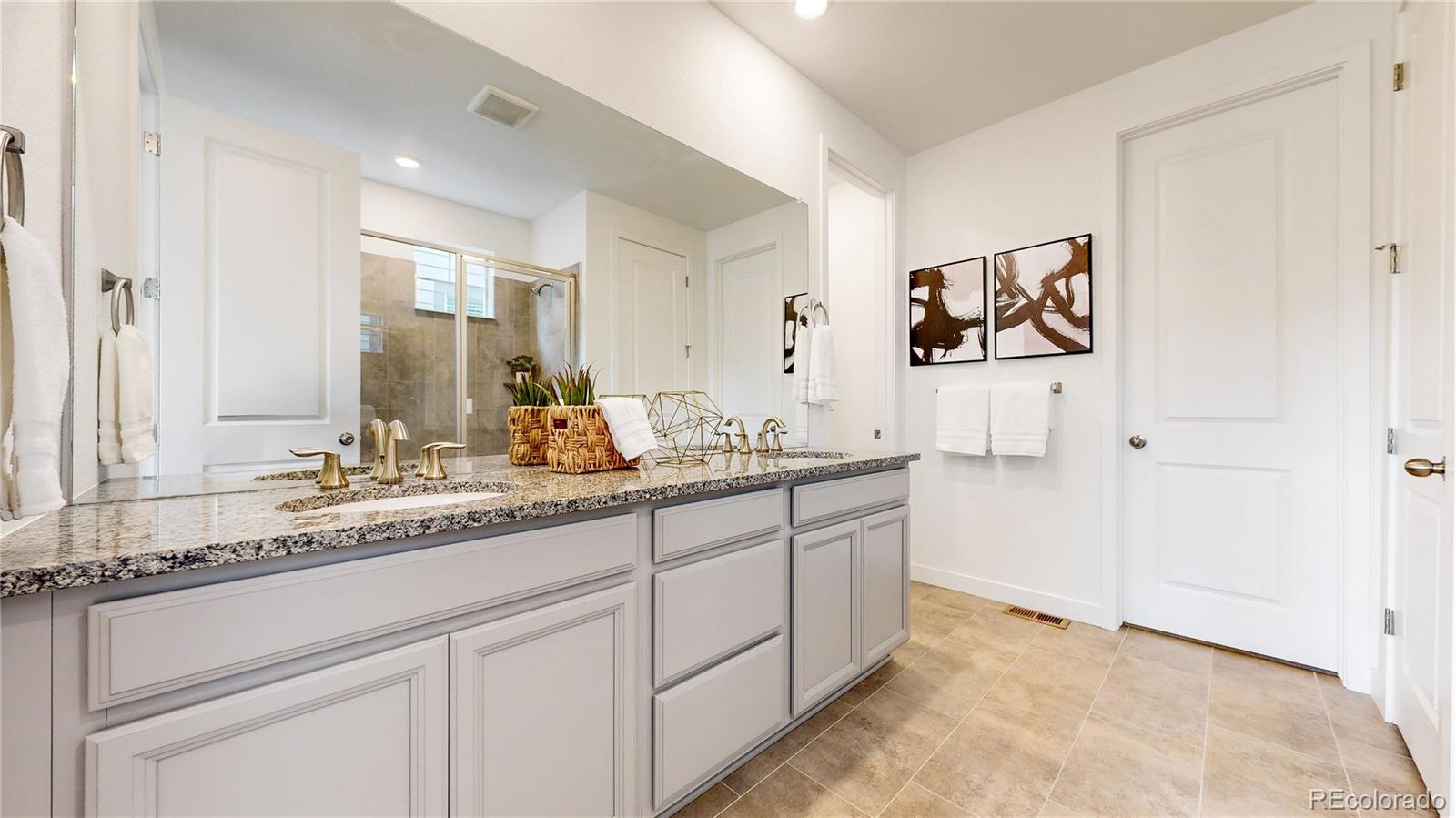 8023 Mount Ouray Road Littleton, CO 80125 - Photo 15 of 26 Gallery Image 15