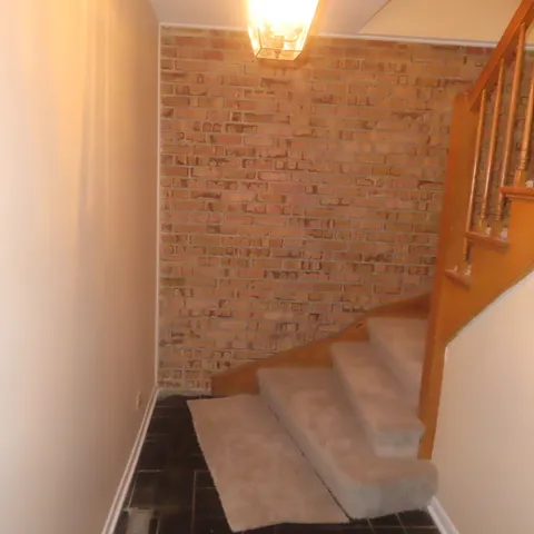 $364,900 | 1855 Tanglewood Drive, Unit F, Glenview, IL 60025