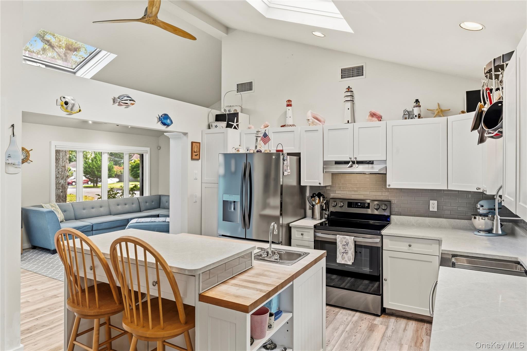 67 Wakeman Road Hampton Bays, NY 11946 - Photo 7 of 26 Gallery Image 7