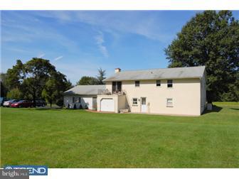 1233 Branch Road Perkasie, PA 18944 - Photo 3 of 12 Gallery Image 3