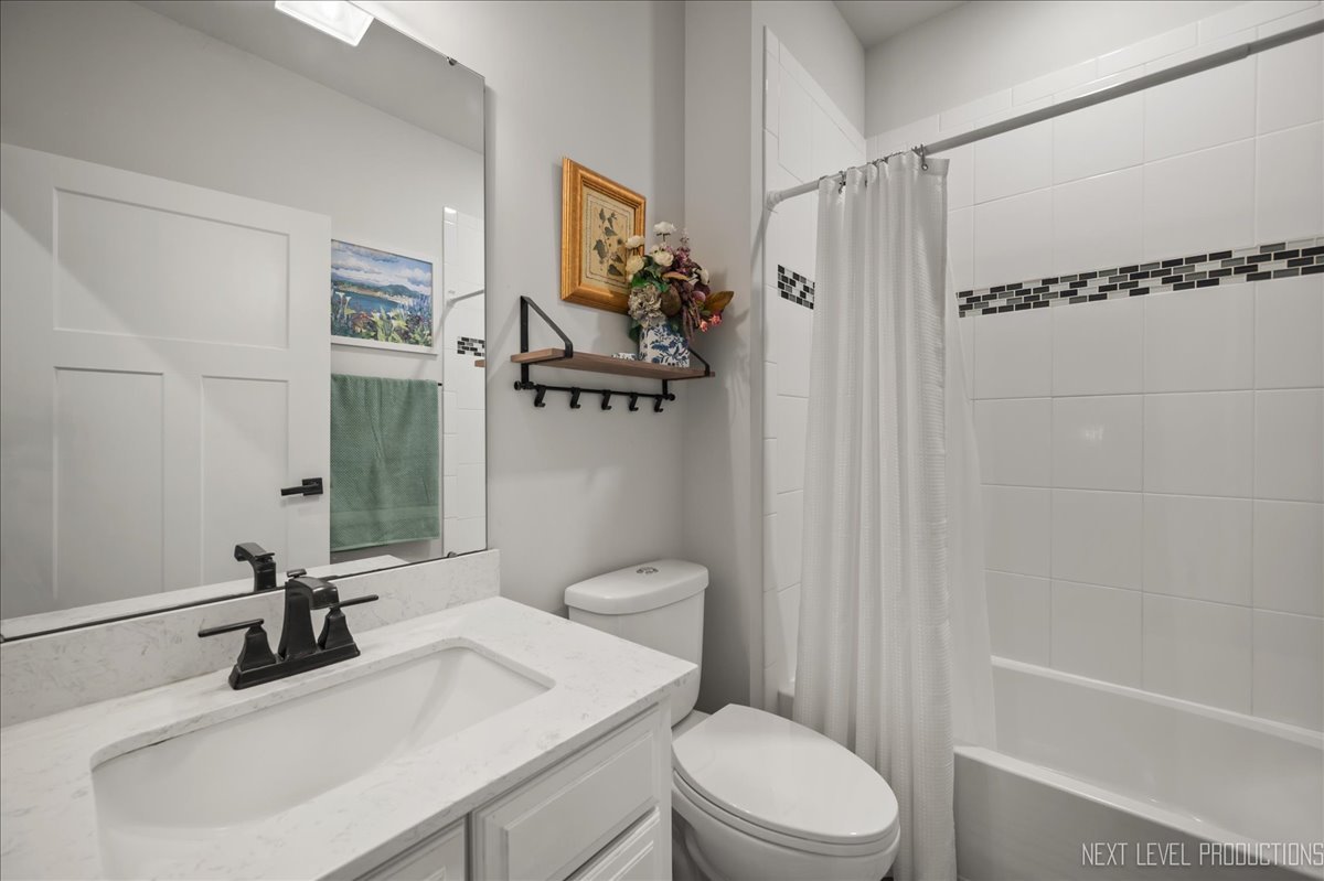 828 Mario Lane Gilberts, IL 60136 - Photo 21 of 32