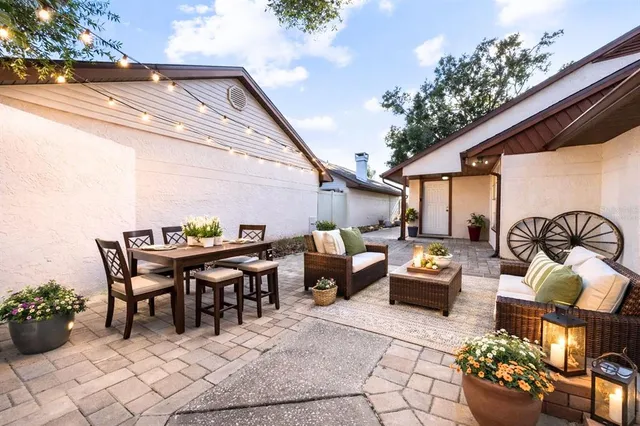 $329,900 | 10815 Venice Circle, Tampa, FL 33635