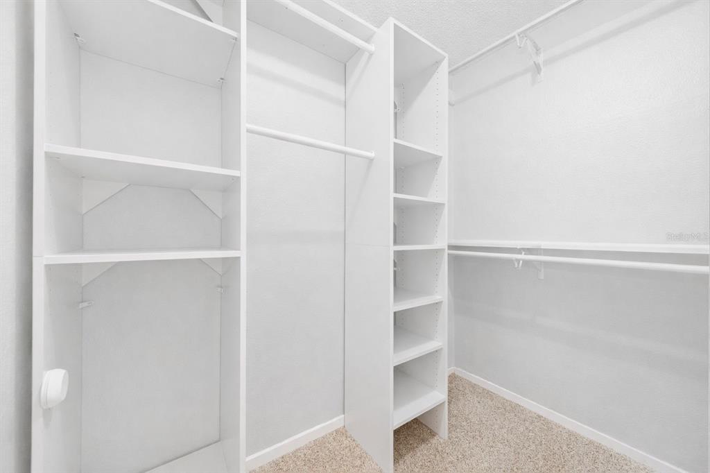 10815 Venice Circle Tampa, FL 33635 - Photo 10 of 32