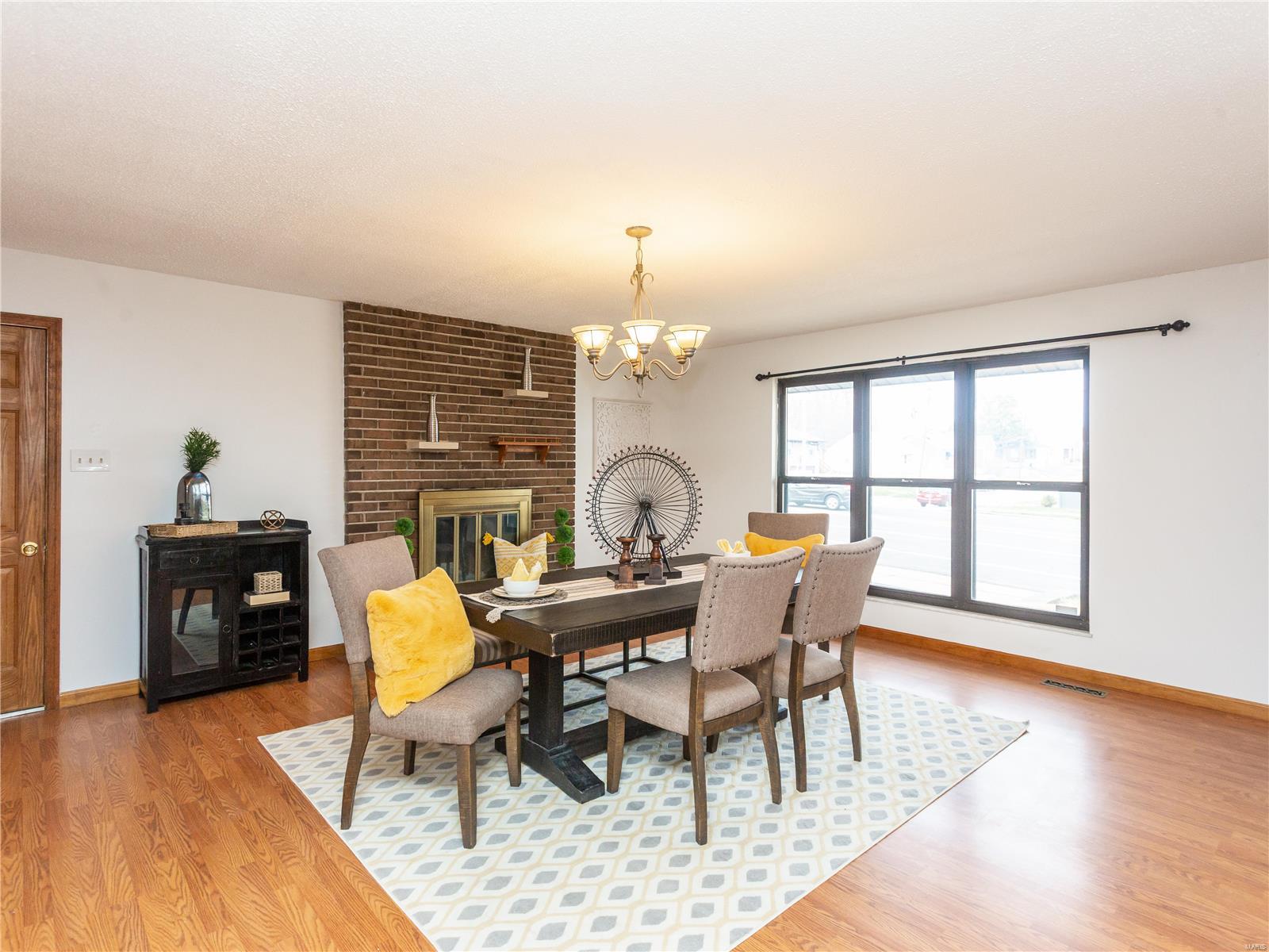 4924 Weber Road Affton, MO 63123 - Photo 8 of 29 Gallery Image 8