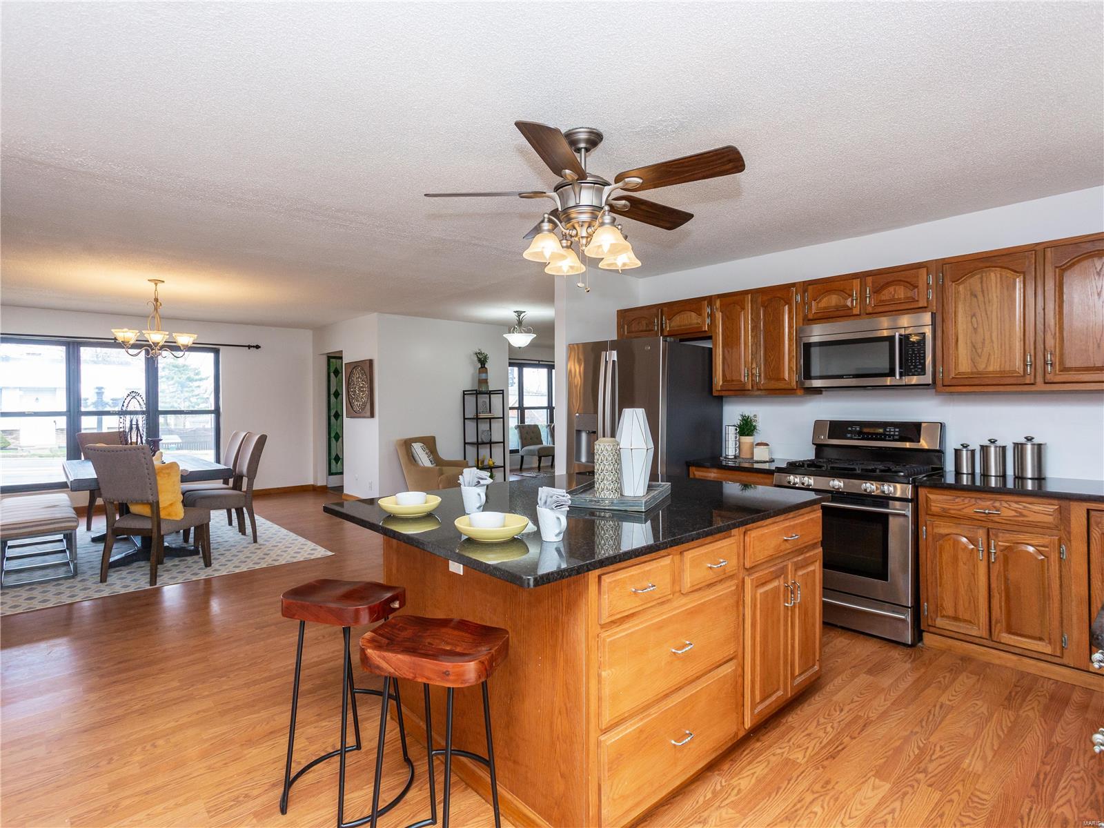 4924 Weber Road Affton, MO 63123 - Photo 10 of 29 Gallery Image 10