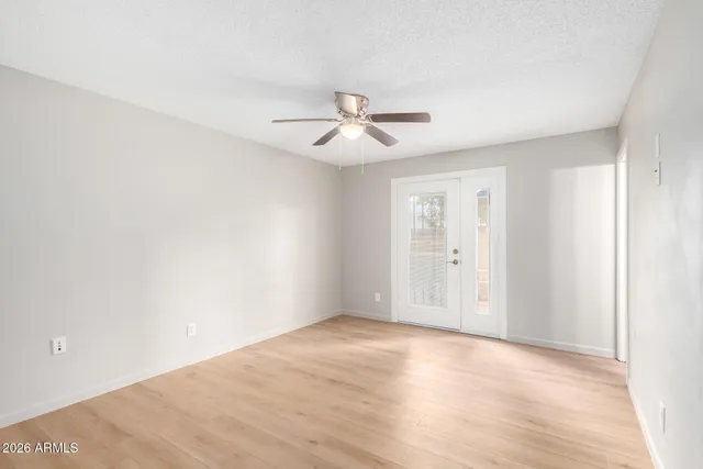 $2,995 | 103 East Del Rio Drive, Tempe, AZ 85282